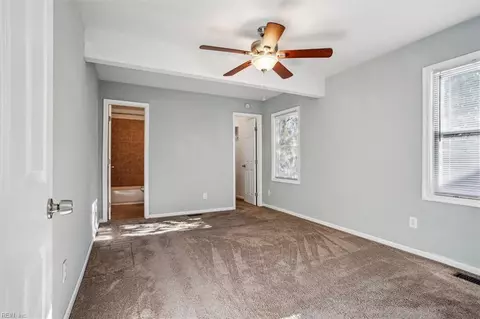 2 Brentwood Dr, Hampton, VA 23669 photo 18