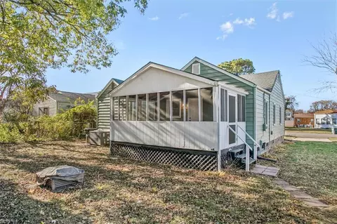 2 Brentwood Dr, Hampton, VA 23669 photo 34