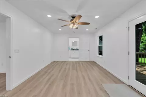 Other - 71 Beach Rd, Hampton, VA 23664 photo 9 of 12