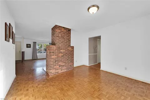 1 Denver Cir, Hampton, VA 23666 photo 9