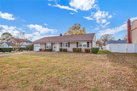 1 Denver Cir, Hampton, VA 23666 photo 2