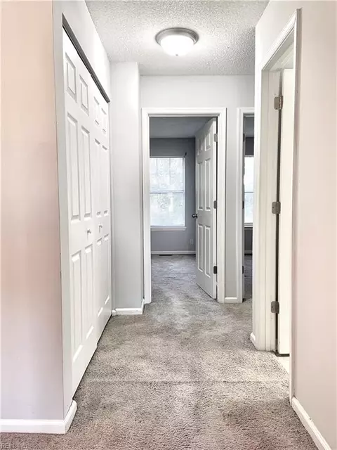 16 Saxony Pl, Hampton, VA 23669 photo 18