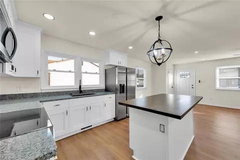 1315 Saxton Dr, Hampton, VA 23669 photo 15