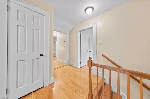 Entry Way - 1003 Delaware Ave, Suffolk, VA 23434 photo 5 of 6