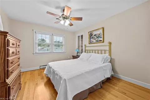 Bedroom - 1003 Delaware Ave, Suffolk, VA 23434 photo 6 of 8