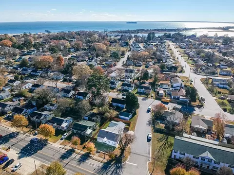 View/Area - 2100 E Pembroke Ave, Hampton, VA 23664 photo 3 of 3