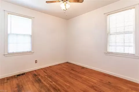 Bedroom - 2100 E Pembroke Ave, Hampton, VA 23664 photo 3 of 4