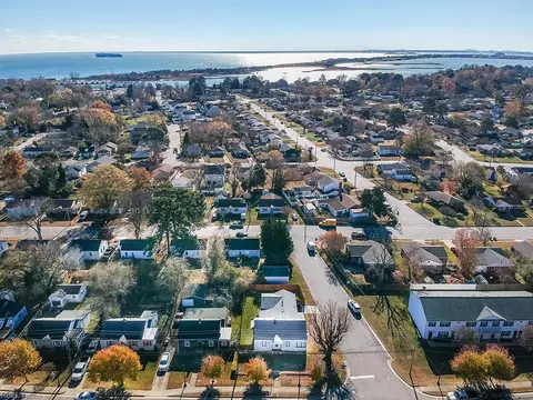 View/Area - 2100 E Pembroke Ave, Hampton, VA 23664 photo 2 of 3