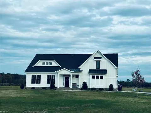 2404 Sanderson Rd, Chesapeake, VA 23322