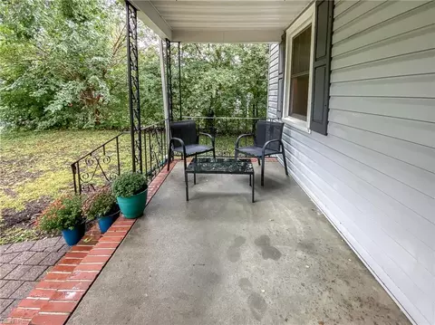 Exterior - 4723 Woolsey St, Norfolk, VA 23513 photo 8 of 9