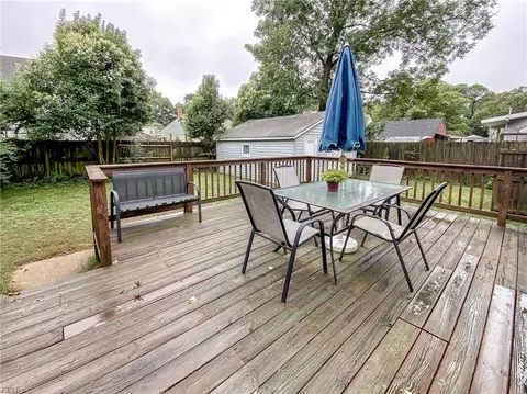 Exterior - 4723 Woolsey St, Norfolk, VA 23513 photo 3 of 9