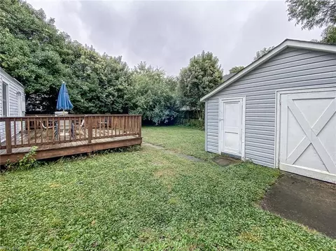 Exterior - 4723 Woolsey St, Norfolk, VA 23513 photo 4 of 9