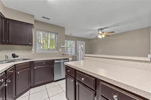 Kitchen - 152 Corwin Cir, Hampton, VA 23666 photo 2 of 2