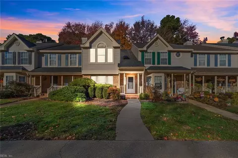 152 Corwin Cir, Hampton, VA 23666