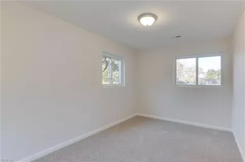 450 Beaumont St, Hampton, VA 23669 photo 36