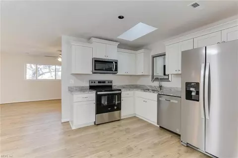 450 Beaumont St, Hampton, VA 23669 photo 14