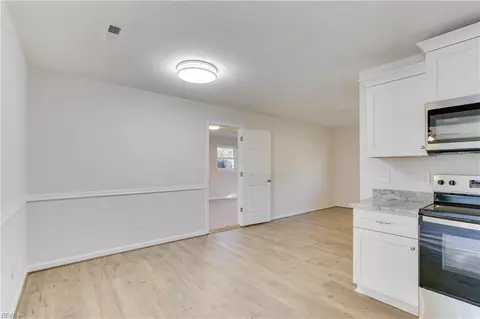 450 Beaumont St, Hampton, VA 23669 photo 15