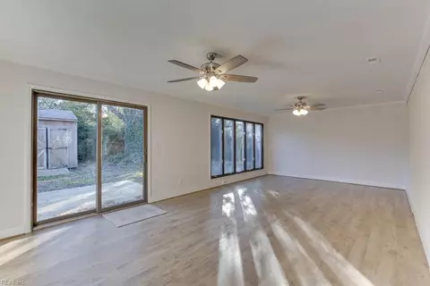 450 Beaumont St, Hampton, VA 23669 photo 42