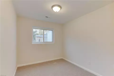 450 Beaumont St, Hampton, VA 23669 photo 35