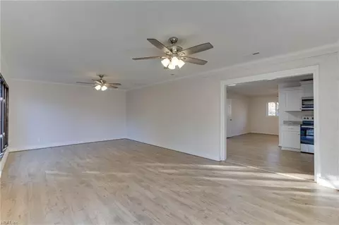 450 Beaumont St, Hampton, VA 23669 photo 11