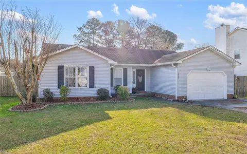 1608 Kepler Bnd, Virginia Beach, VA 23454