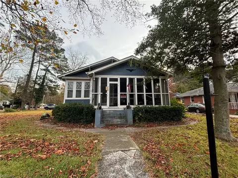 9540 Grove Ave, Norfolk, VA 23503
