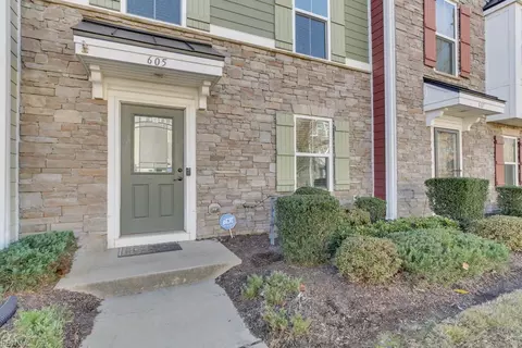 605 Reunion St, Chesapeake, VA 23324