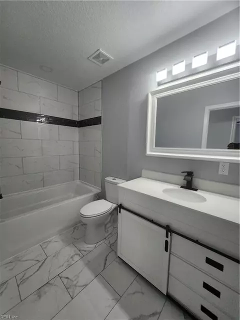 147 Armstrong Dr, Hampton, VA 23669 photo 15