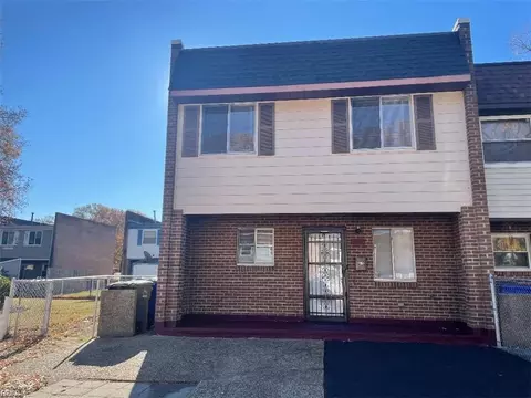 1225 Bunsen Ct, Norfolk, VA 23513