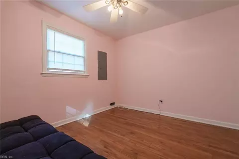 317 Winchester Dr, Hampton, VA 23666 photo 25