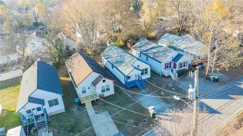 View/Area - 31 Bland St, Hampton, VA 23669 photo 2 of 9