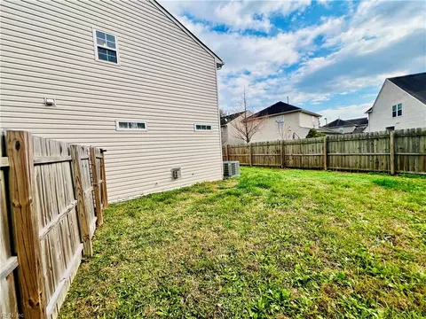 3705 Bay Cres, Chesapeake, VA 23321 photo 46