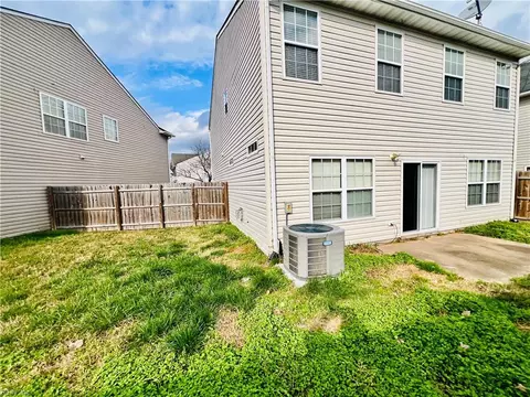 3705 Bay Cres, Chesapeake, VA 23321 photo 3