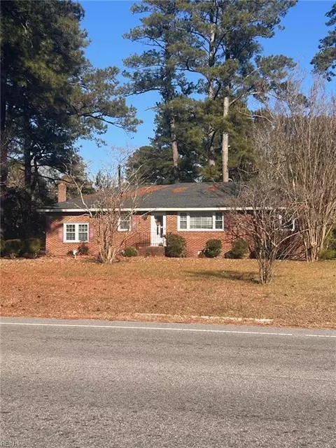 228 Hunterdale Rd, Franklin, VA 23851