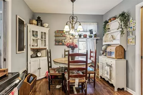 Dining - 12 Alexander Dr, Hampton, VA 23664 photo 1 of 4
