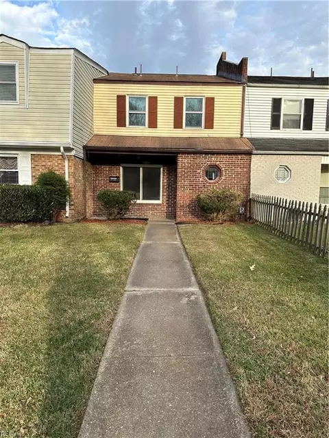 5732 E Hastings Arch Arch, Virginia Beach, VA 23462