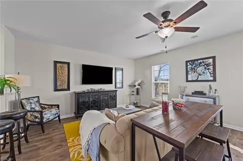 102 Runnel St, Hampton, VA 23666 photo 9