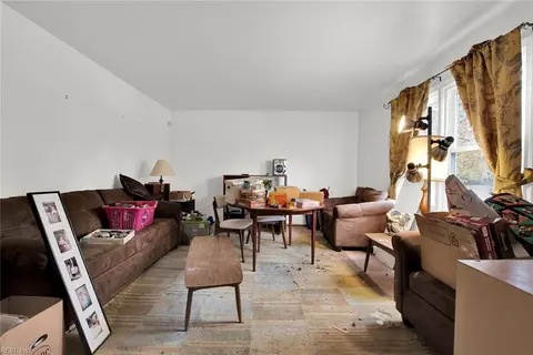 Living - 9 Ward Dr, Hampton, VA 23669 photo 1 of 1