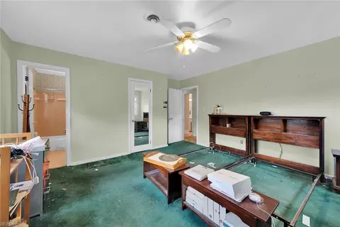 Bedroom - 9 Ward Dr, Hampton, VA 23669 photo 8 of 8