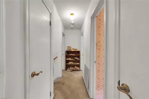 Entry Way - 9 Ward Dr, Hampton, VA 23669 photo 1 of 1