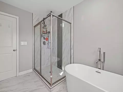 Bath - 8028 Van Patten Rd, Norfolk, VA 23505 photo 4 of 6