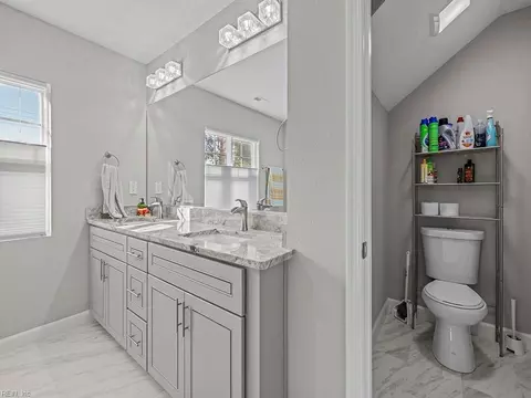 Bath - 8028 Van Patten Rd, Norfolk, VA 23505 photo 3 of 6