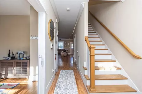 Entry Way - 1964 E Bayview Blvd, Norfolk, VA 23503 photo 1 of 3