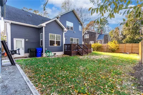 Exterior - 1964 E Bayview Blvd, Norfolk, VA 23503 photo 6 of 6