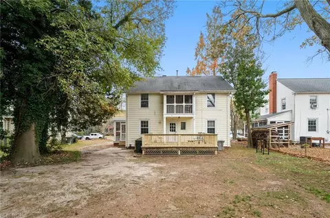 Exterior - 40 Pear Ave, Hampton, VA 23661 photo 11 of 11