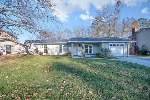 1824 Olympic Dr, Virginia Beach, VA 23453