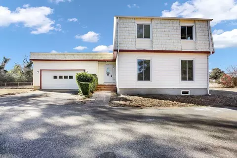 2368 Bolden Dr, Gloucester County, VA 23072