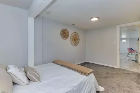 Bedroom - 218 Apple Ave, Hampton, VA 23661 photo 3 of 4