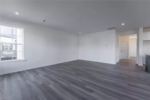 2206 Patrick Dr, Suffolk, VA 23435 photo 15