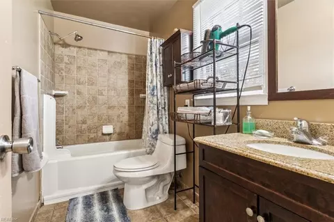 Bath - 206 Prince James Dr, Hampton, VA 23666 photo 2 of 2